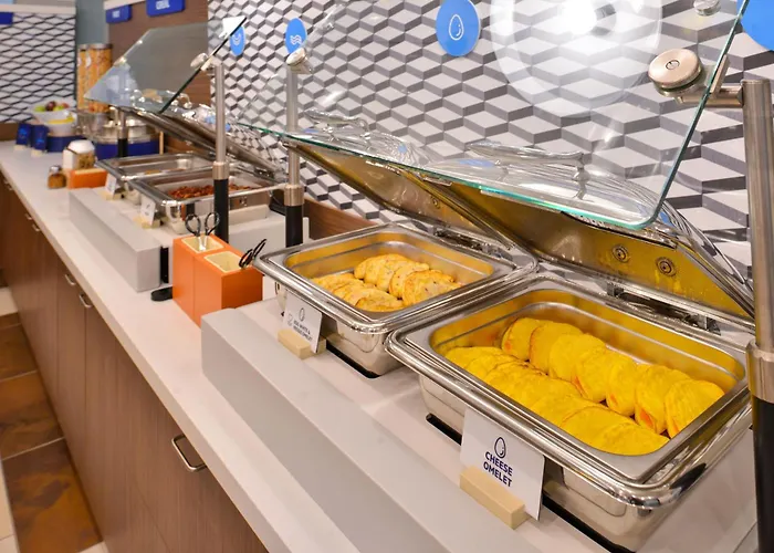 Holiday Inn Express - Busch Gardens Area By Ihg